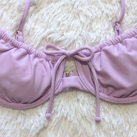 NWT Xhilaration Light Purple Demi Keyhole Bikini Top - Picture 3 of 9